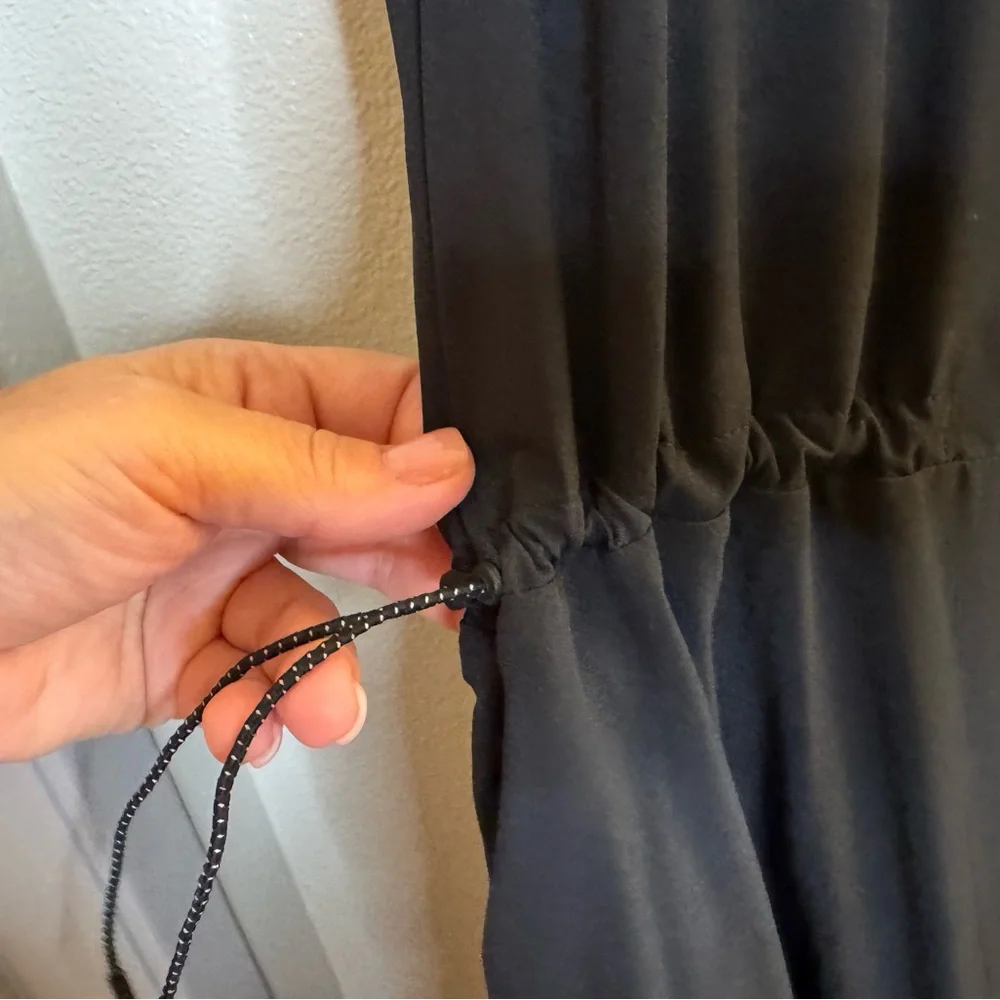 Black Title Nine Large Round Trip Large Jumpsuit - EUC - Picture 4 of 7